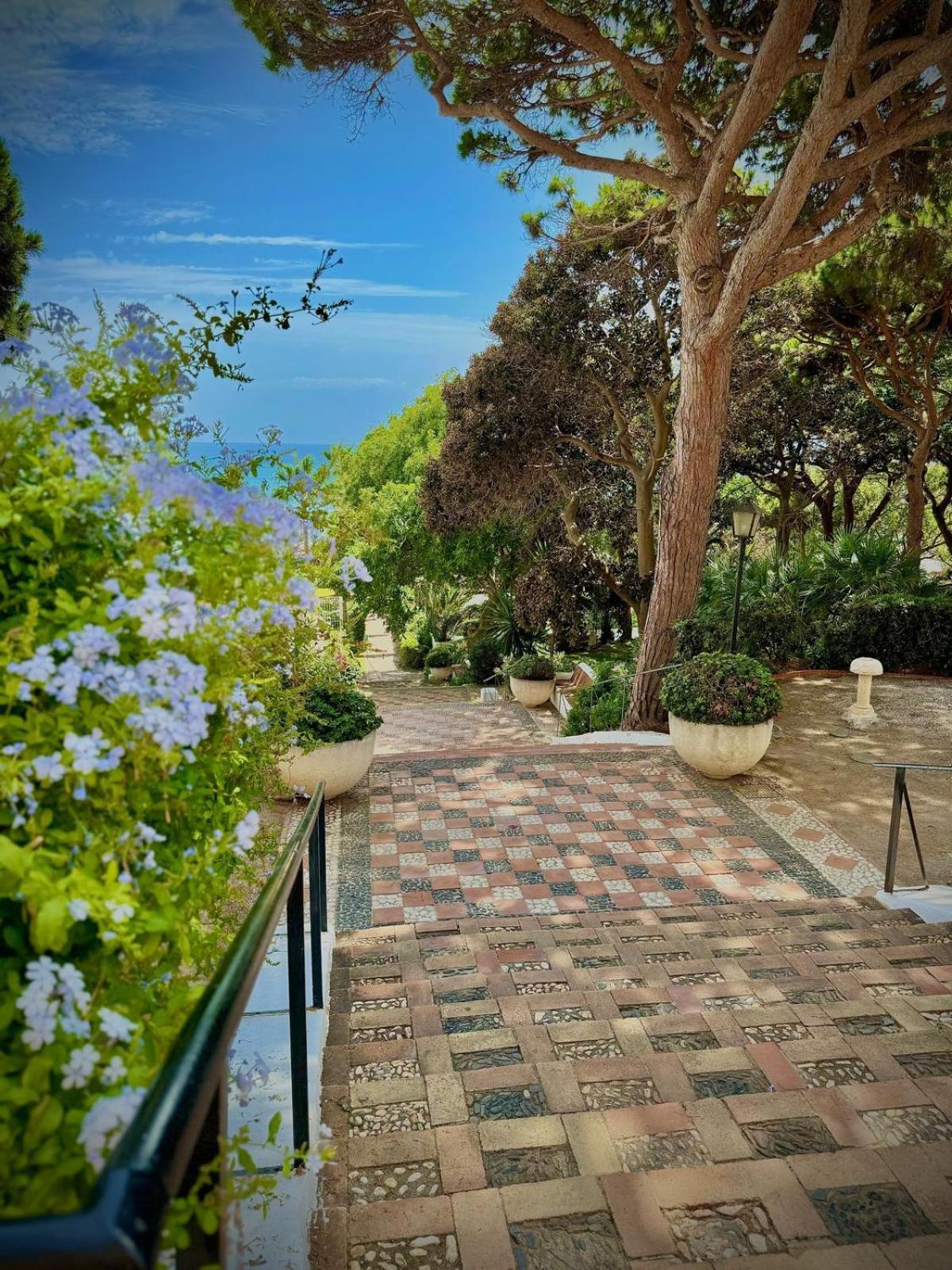 Home 120, Mansion Alhamar Sitio de Calahonda 外观 照片