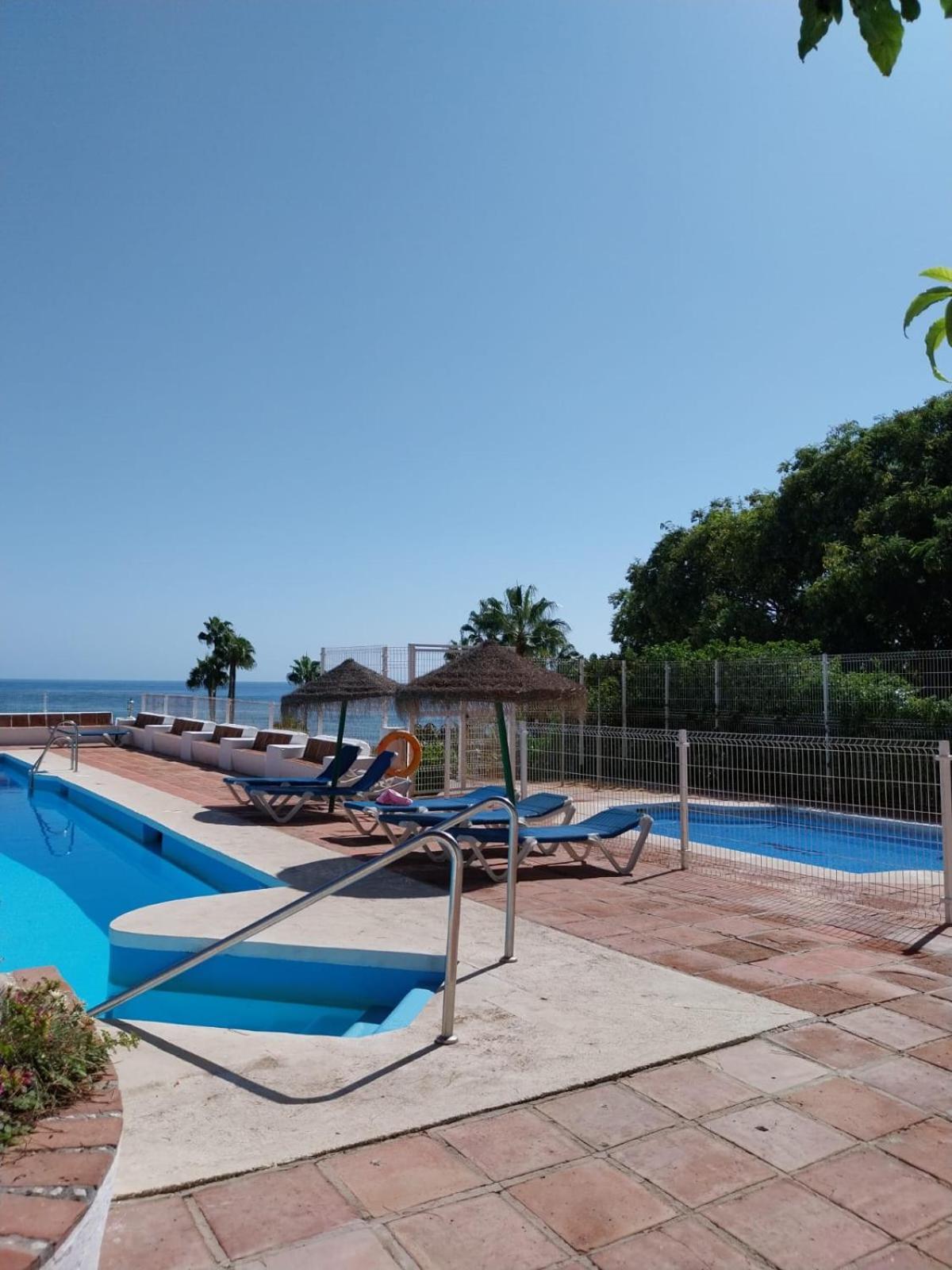 Home 120, Mansion Alhamar Sitio de Calahonda 外观 照片